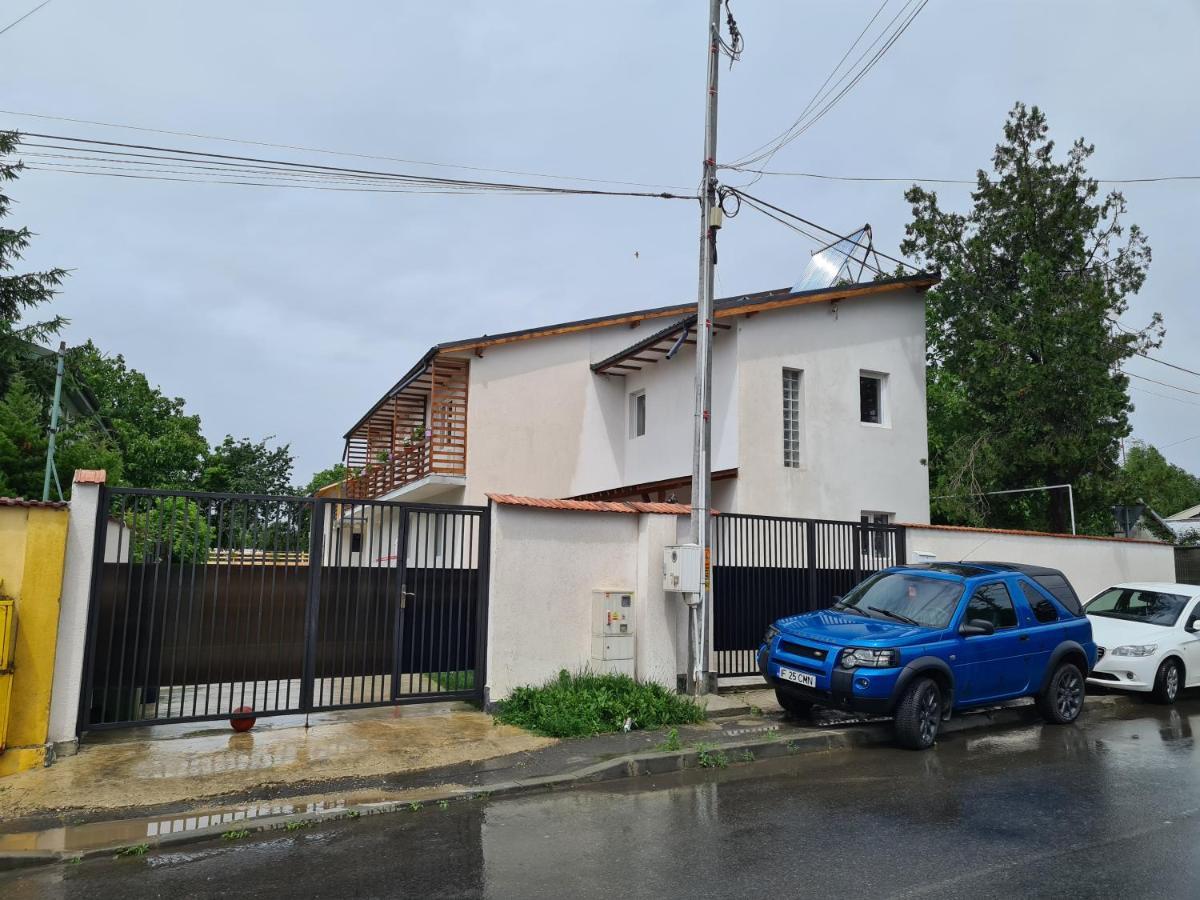 Luca'S Studio 2 ,Close To Therme Bucharest, Airport Otopeni Balotesti Bagian luar foto